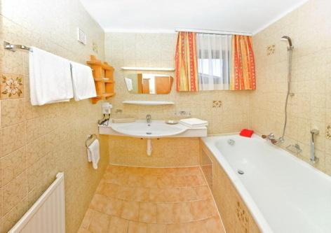 Hotel Menthof Зефельд-ін-Тіроль Екстер'єр фото
